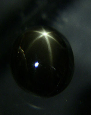 Black star sapphire