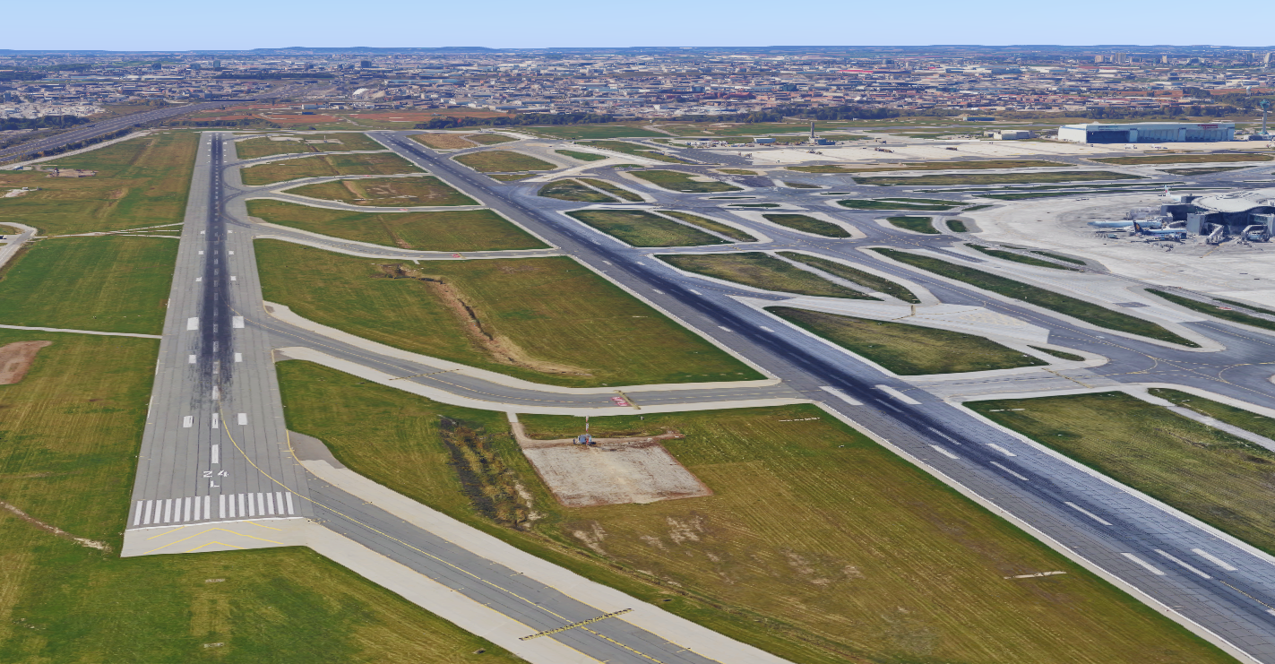 runway 24L Toronto