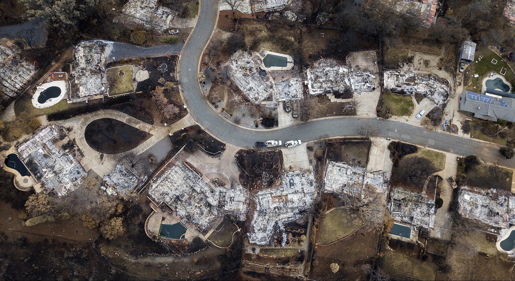 Some allowed back into devastated town of Paradise after deadly California  fire