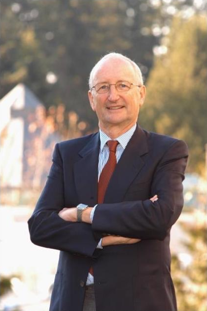 Bob at his retirement in 2001